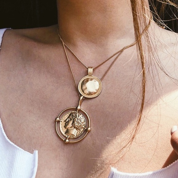 NWOT vintage coins necklace - Picture 3 of 5